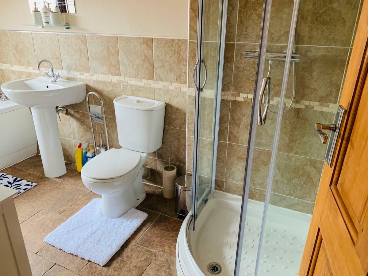 Housefield 1 Apartment Bucknall  Bagian luar foto