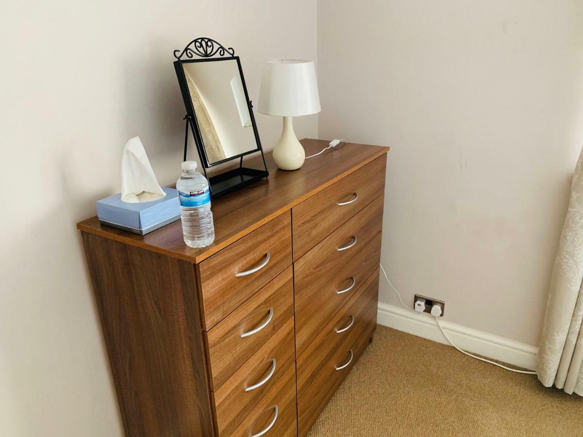 Housefield 1 Apartment Bucknall  Bagian luar foto