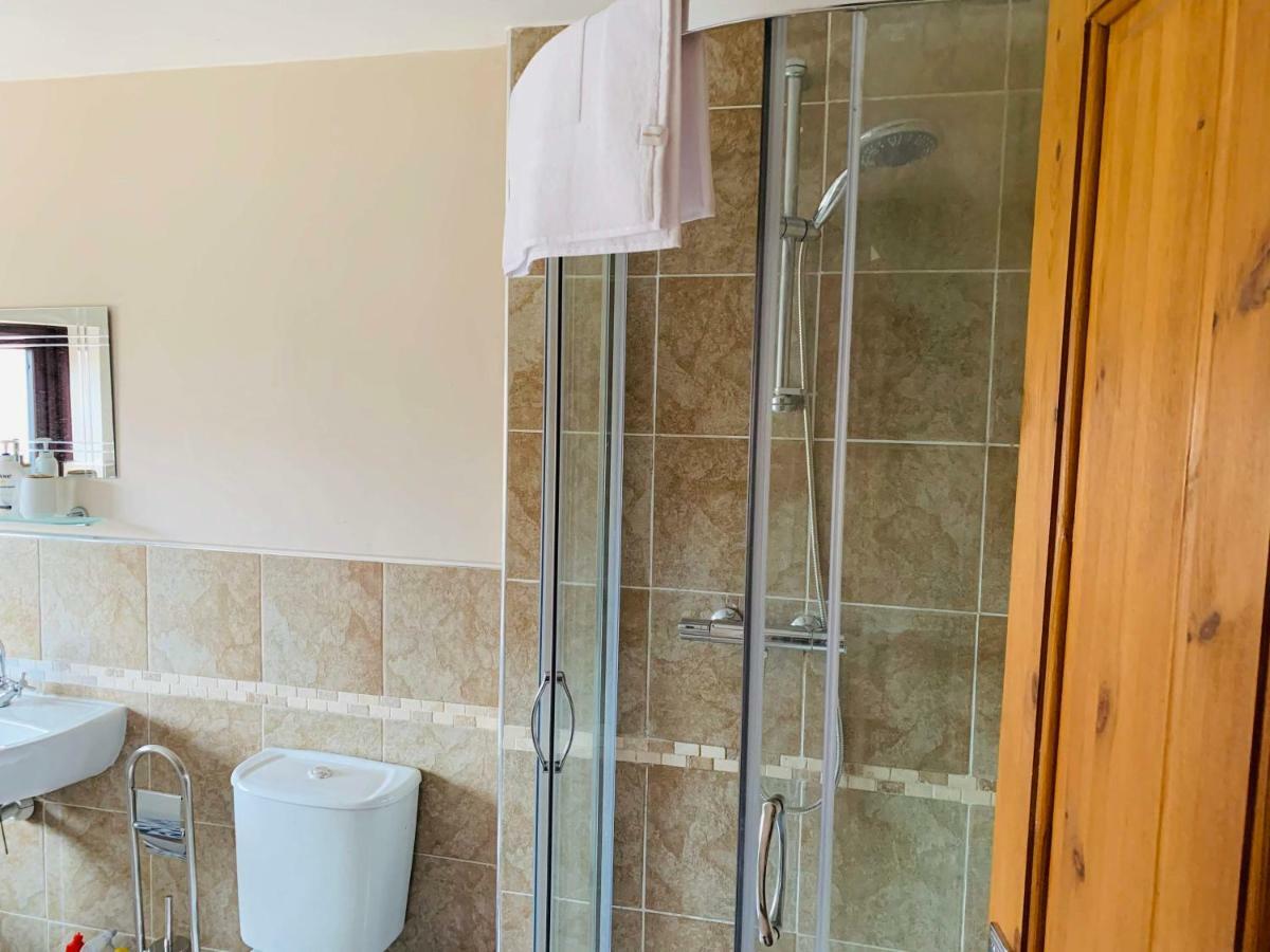 Housefield 1 Apartment Bucknall  Bagian luar foto